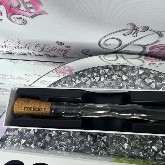 Corkcicle wine cooler chiller stick ice 🧊 cold 🥶 clear and tan cork top BNWT - Picture 4 of 10